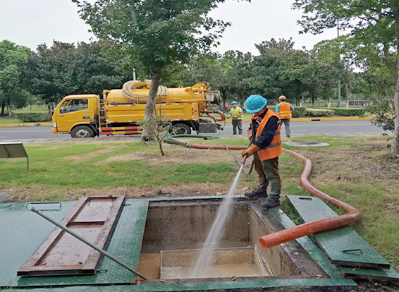 嘉荫化油池清理